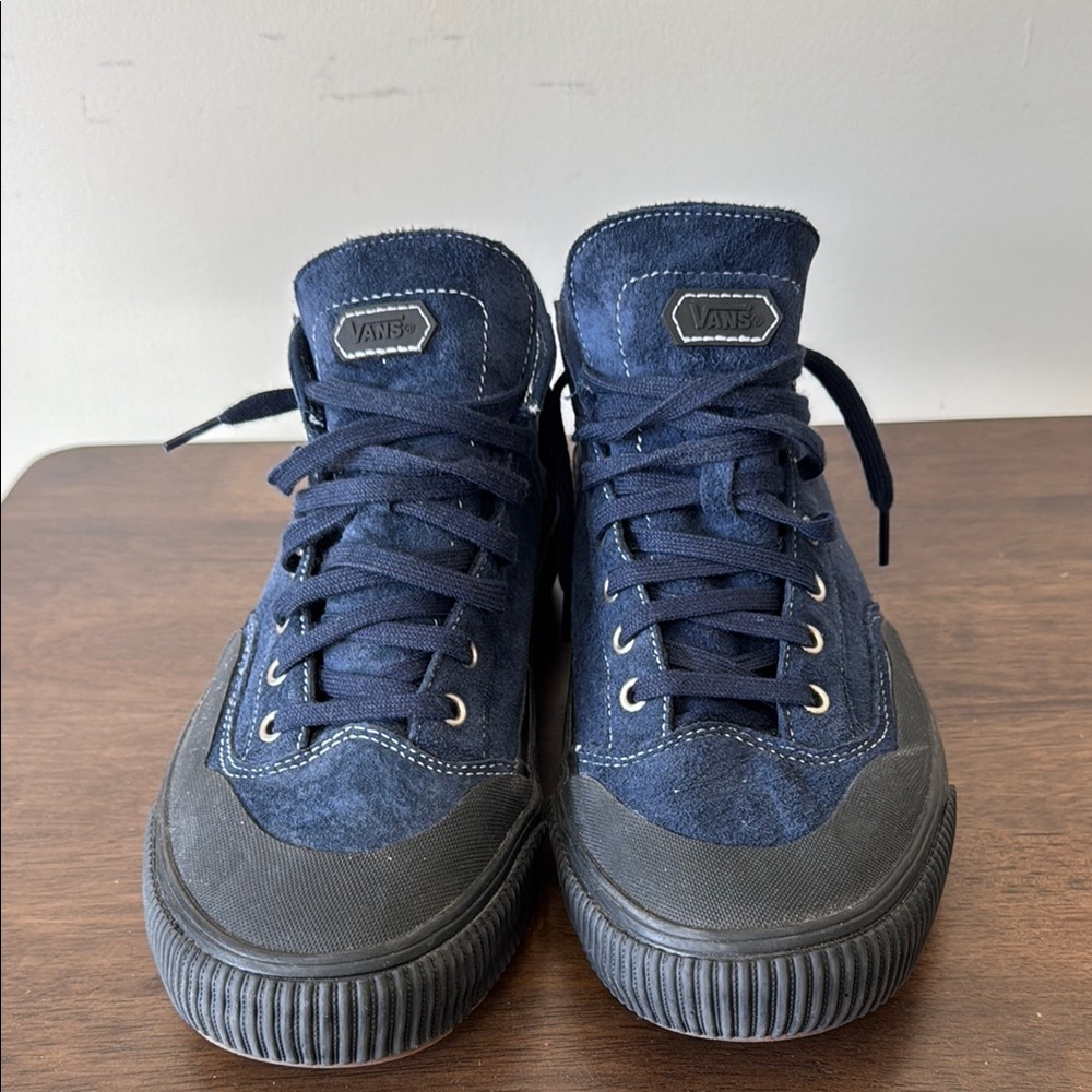 Vans Men’s Suede Destruct Mid MTE-1 Skate Shoes Sneaker Dress Blue | Size 11